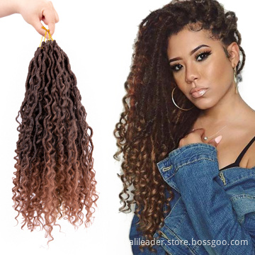 Model River Faux Locs Freetress Boho Szydełkowe włosy